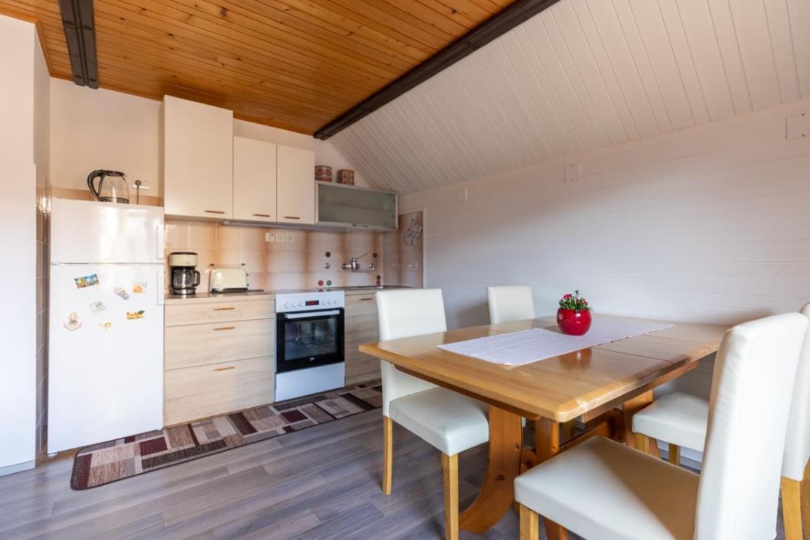 Apartment And Room Mateja Kovacic Bohinj Extérieur photo